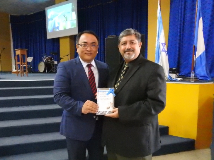 CLF에 참석한 과테말라 기독교 협회 회장 환 마누엘 목사