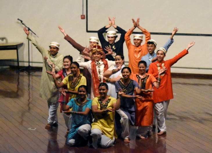 인도 문화 댄스 '쁘레무'